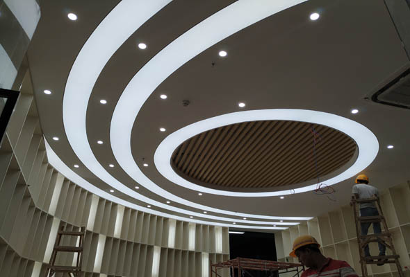 富力盈廣場(chǎng)